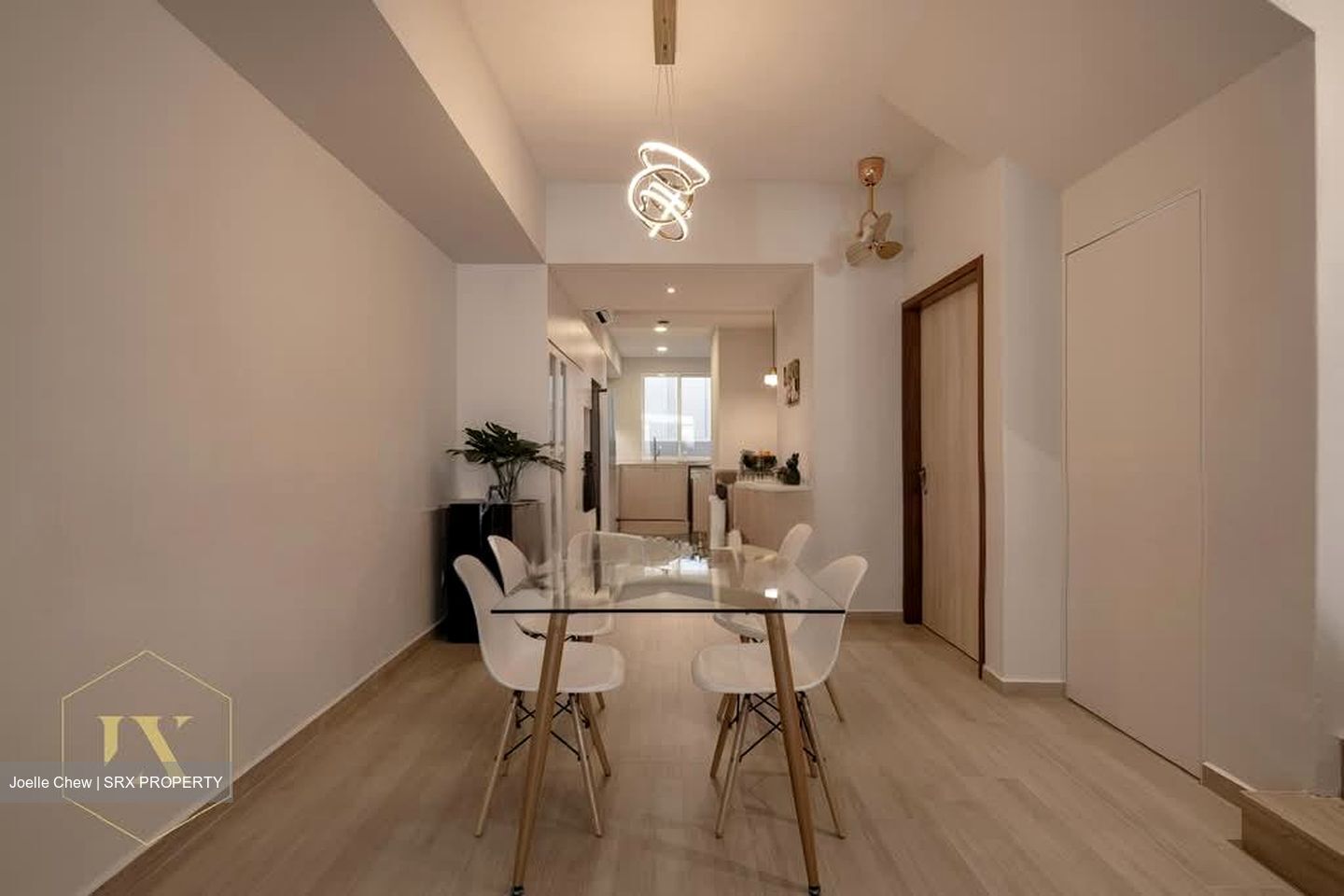 Clover Park (D20), Terrace #556050971